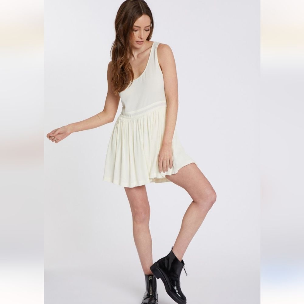 TAGS Crepe Dress - Picture 5 of 12